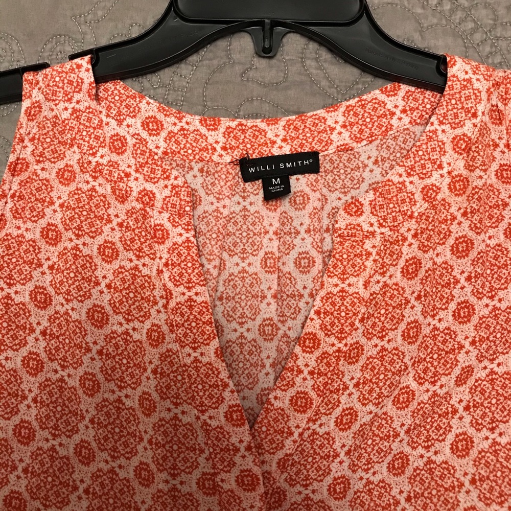 Sleeveless top - Picture 3 of 3